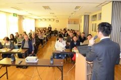 認知症への理解深める　自由が丘連町が講座  写真3