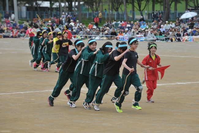 【写真】グラウンドに歓声 管内小・中学校で運動会、体育祭始まる