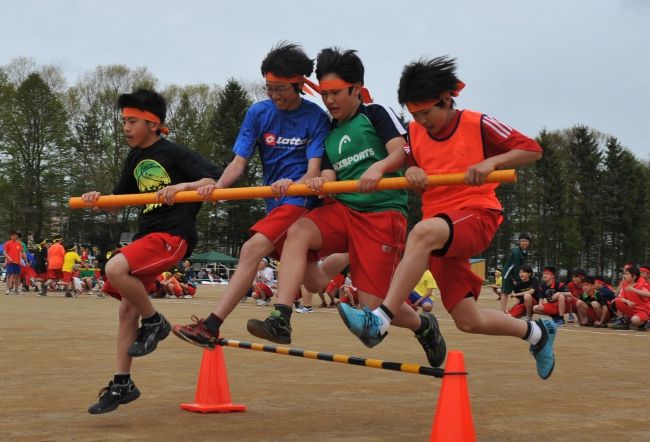 【写真】グラウンドに歓声 管内小・中学校で運動会、体育祭始まる