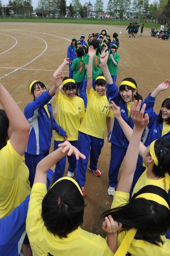 【写真】グラウンドに歓声 管内小・中学校で運動会、体育祭始まる