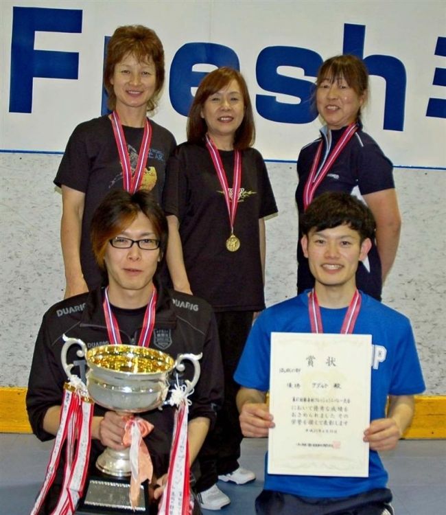 【写真】女子はＴＥＴＳＵＫＯが制す　勝毎杯ミニバレー　 