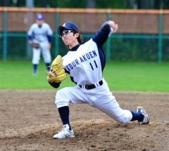 【決勝・帯南商－混成】帯南商の抑えとして登板した軸丸慎也。４点のリードをもらって被安打ゼロの力投