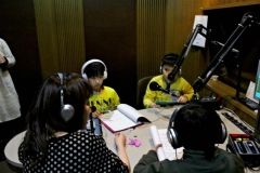 DJ体験にドキドキ FM-JAGA探検隊 3