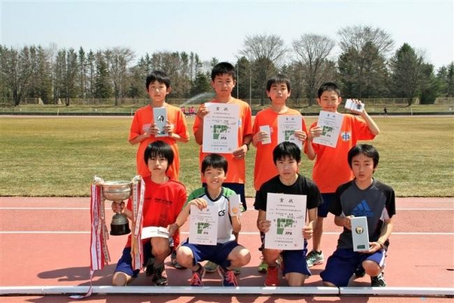 【写真】下音更アベックV・故但田杯中学駅伝