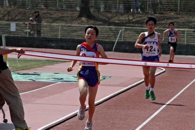 【写真】下音更アベックV・故但田杯中学駅伝