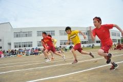 若さ躍動　中学校で体育祭開幕  写真7