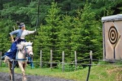 西山さんが優勝　芽室・十勝騎射大会  5