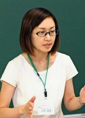 将来必要な資金の計画を立てることを勧める山崎さん