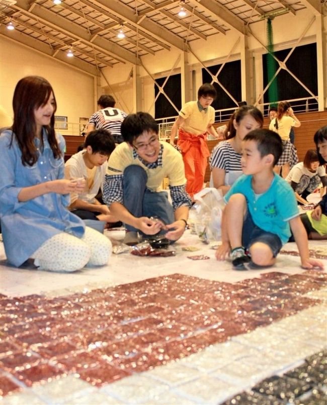 【写真】豆アートでギネス世界記録に挑戦開始 中札内村