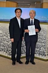 工藤さんに民生委員委嘱状交付　帯広市  2