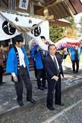 白蛇姫舞子供用親蛇完成で入魂式　鹿追  2