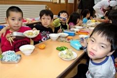 「おいしい！」ギョーザパーティー　こでまり保育園  3