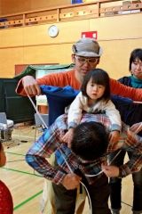 “遊び”通じ災害時の対応学ぶ　星野さん伝授  5