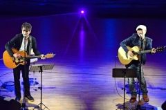 大樹でＶＯＩＣＥライブ　透明感ある歌声で魅了  2