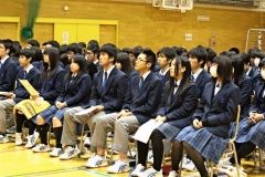 本との出合いの大切さ学ぶ　大樹高校  3