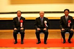 前議長の上嶋さんに町民栄誉賞　鹿追  2