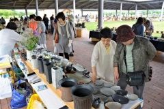陶・食・祭アート展始まる  5