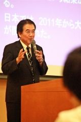 支援が必要な子供たちの状況を教員同士で共有する重要性を訴えた五十嵐教授