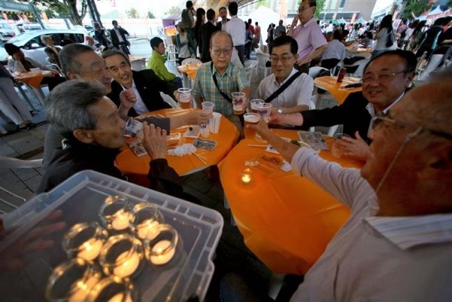 【写真】十勝の「食」に人、人、人 とかちマルシェ