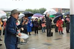 安保反対集会に１００人　廃案に向けて抗議姿勢  2