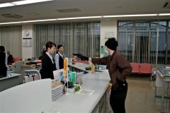 強盗対応を確認したＪＡさらべつ職員