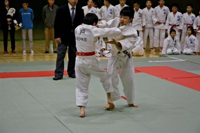【写真】池田が団体制す　東部十勝少年柔道大会
