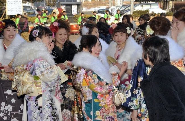 決意新た３１８１人が新成人　十勝管内で成人式