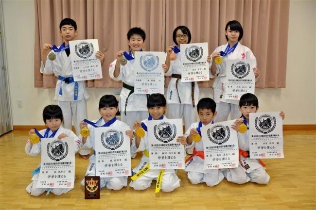 梶楓和莉ら６選手優勝　全日本総合空手道選手権大会