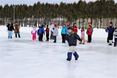 雪の上で楽しく交流　台東区と鹿追の子どもたち 4