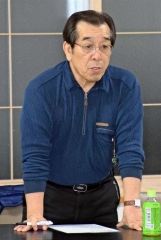 あいさつする山本実行委員長