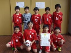 ３・４年優勝の稲田少年団４年