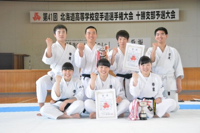 【写真】帯農が完全制覇 個人は伊藤、山田、平緒、松本V