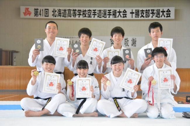 【写真】帯農が完全制覇　個人は伊藤、山田、平緒、松本Ｖ