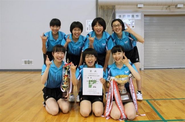 【写真】札内東女子Ｖ４　上士幌Ｖ２　全十勝中体連卓球
