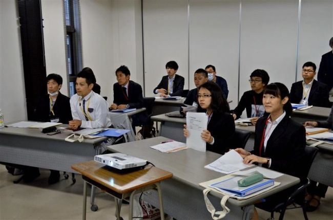 【写真】地域経済活性化へ１９人受講　フードバレー人材育成事業