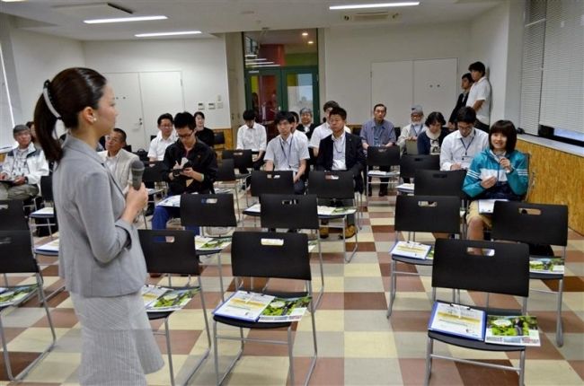 【写真】３２人参加も学生は５人　畜大で１８歳選挙権講座