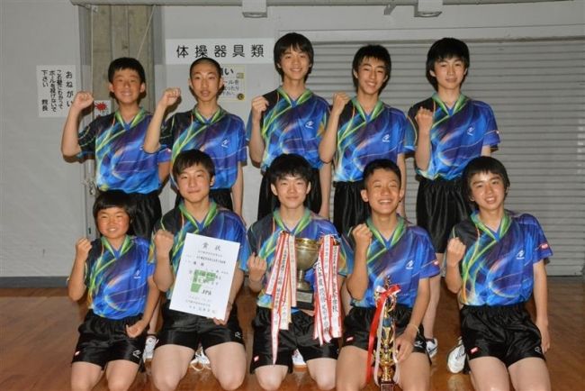 【写真】上士幌男子、札内東女子V 全十勝夏季中体連卓球
