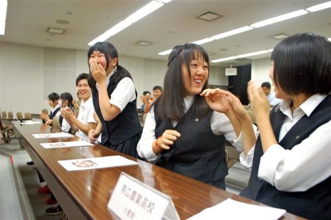 【写真】初代王者は帯農高小麦班　料理甲子園