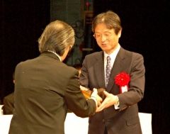 萩原氏ら６個人４団体表彰　帯広市スポーツ賞贈呈式