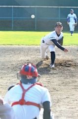 白樺学園ＯＢ初Ｖ　出身高校別社会人軟式野球大会