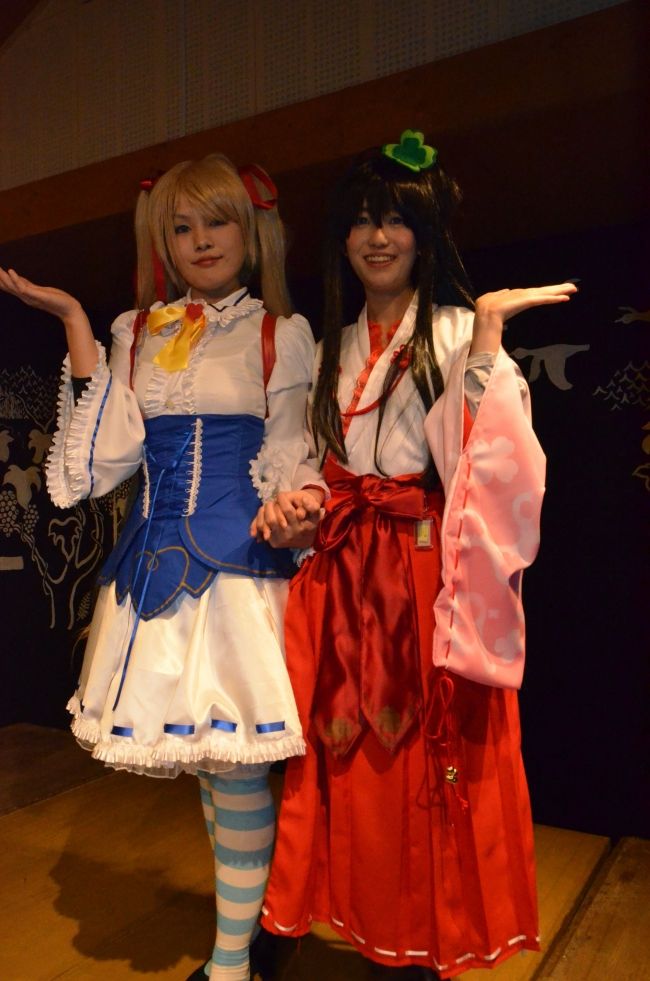 【写真】オタ芸やアニメ飯 100人が歓喜 コスプレナイト