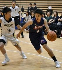 白樺学園男子３位最終戦で１勝　全道高体連バスケ　