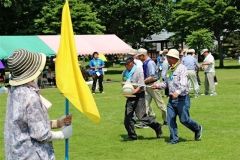 炎天下にもめげず楽しくスポーツ　鹿追・高齢者大会 2