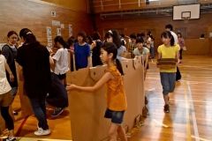 防災キャンプで避難生活を体験　帯広北栄小