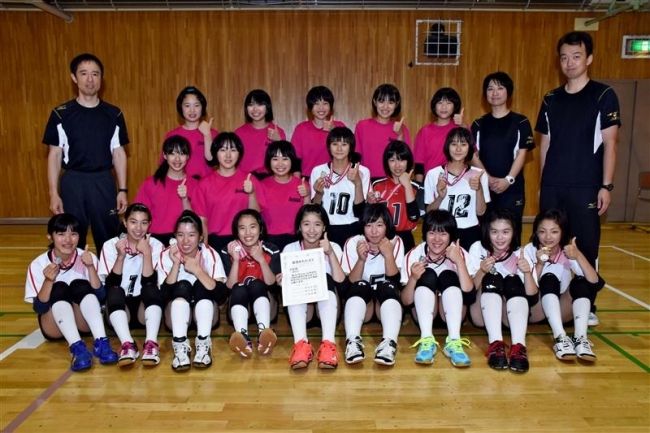 【写真】札内女子、十勝勢11年ぶり全国へ中体連バレーボール