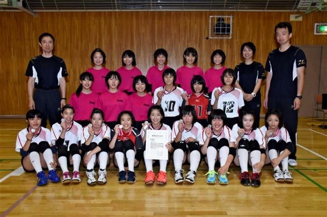 【写真】札内女子、十勝勢11年ぶり全国へ中体連バレーボール