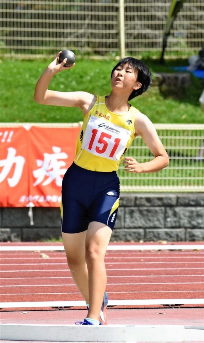 【写真】今村2年連続3冠 十勝中学新人陸上大会