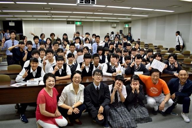 【写真】優勝に清水高校　十勝の復興願ったレシピ　とかちマルシェ料理甲子園