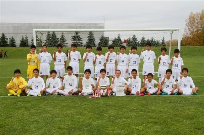 【写真】帯南町３連覇　帯一に２－０　全十勝中体連秋季サッカー大会