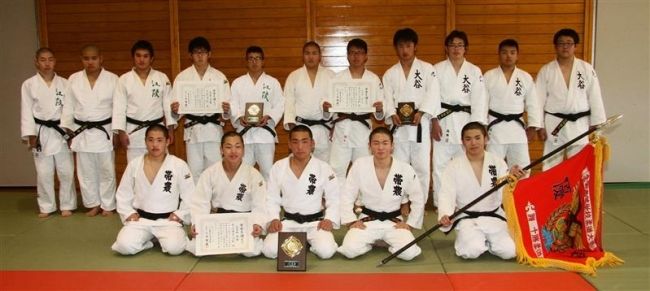 【写真】帯農男子団体14連覇 高校柔道選手権十勝予選